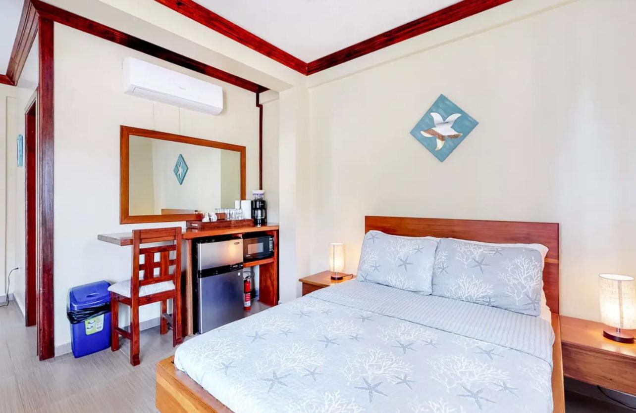 Sandy Feet Beach Resort Placencia Exterior foto